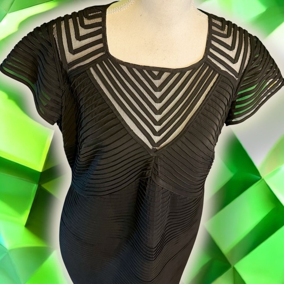 Calvin Klein ‘Plus Size Illusion Banded Sheath Dress’ in Black Size 16W - Picture 7 of 16